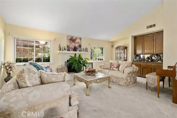 Upland, CA 91784,2560 Mountain Lane