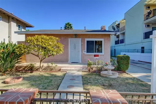 1407 N Spurgeon Street, Santa Ana, CA 92701