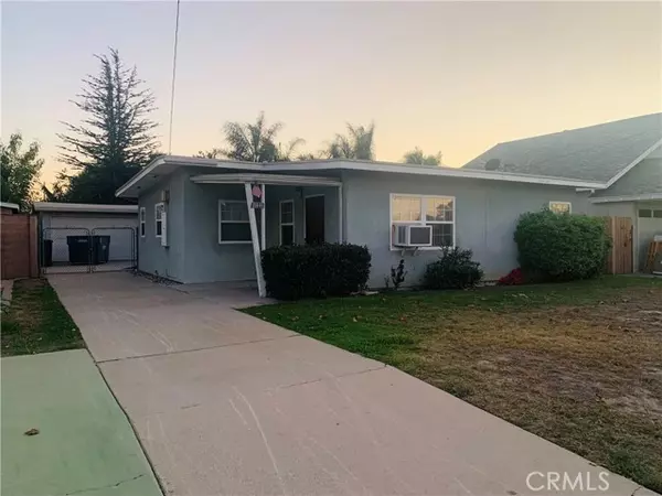 Bellflower, CA 90706,9846 Foster Rd