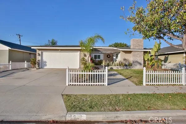 6901 Oxford Drive, Huntington Beach, CA 92647