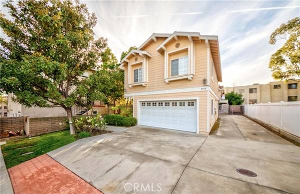 2009 Ohio Avenue, Signal Hill, CA 90755