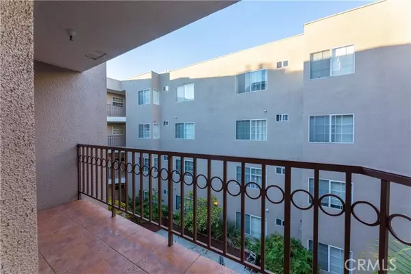 Long Beach, CA 90813,801 Pine Avenue #301