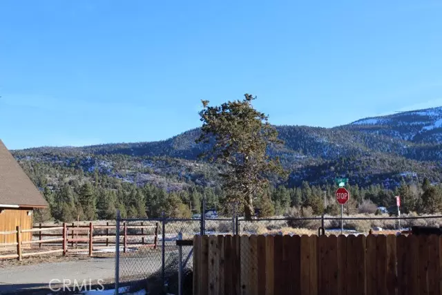 2141 1st Lane, Big Bear City, CA 92314