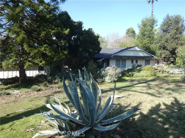 Whittier, CA 90605,8437 La Bajada Avenue