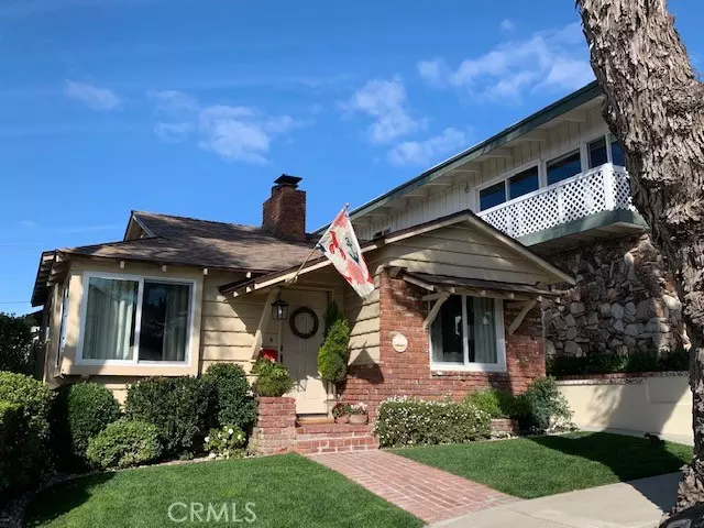 Corona Del Mar, CA 92625,413 Poppy Avenue