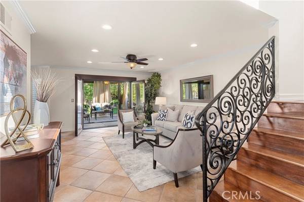 Yorba Linda, CA 92886,4342 Via Miguel