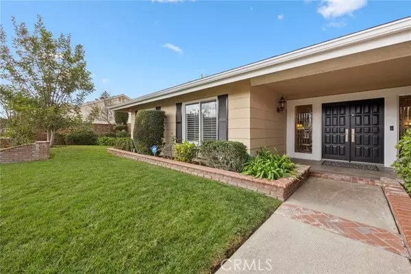 Yorba Linda, CA 92886,5781 Sunmist Drive