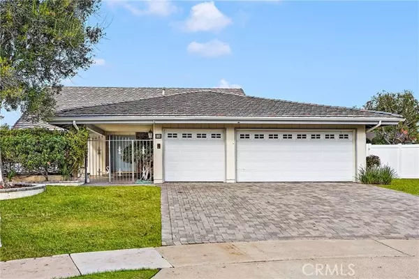 Fullerton, CA 92832,830 N Tamarack Drive