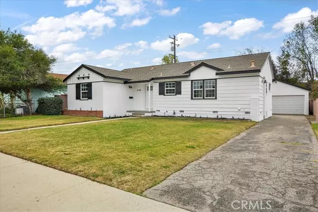 Pomona, CA 91768,2148 Laurel Avenue