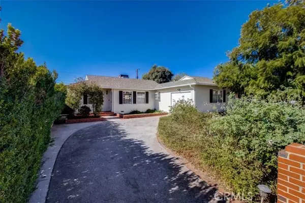 Lake Balboa, CA 91406,7431 Paso Robles Avenue