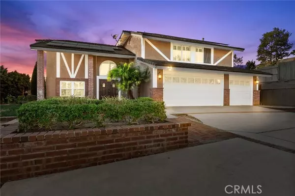 Yorba Linda, CA 92886,4401 Avenida De Las Estrell