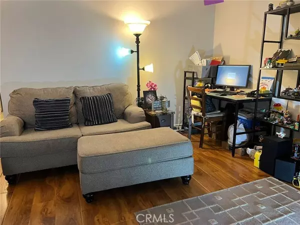 Santa Paula, CA 93060,381 W Santa Barbara Street #3