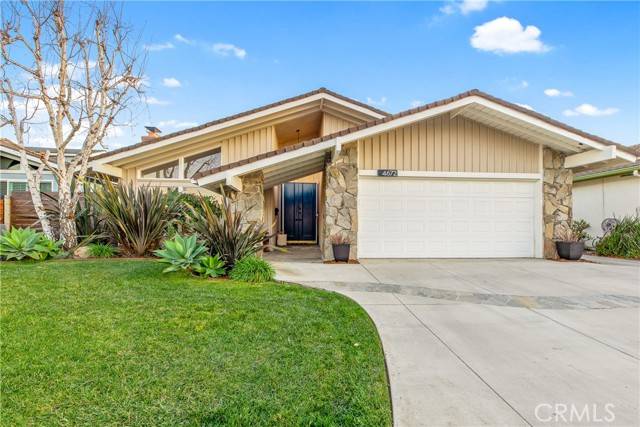 4672 Dogwood Avenue, Seal Beach, CA 90740