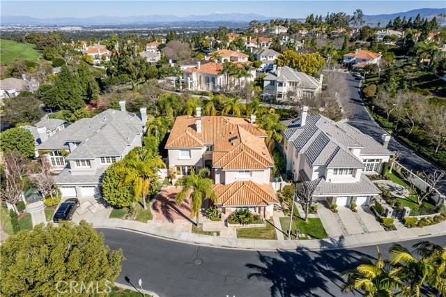 4 Knowles, Irvine, CA 92603