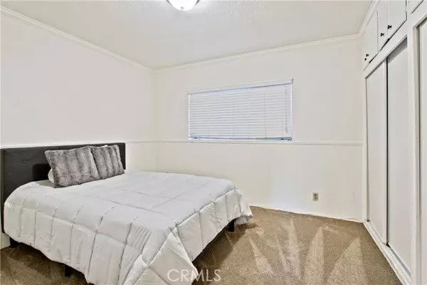 Long Beach, CA 90815,5633 E Deborah Street