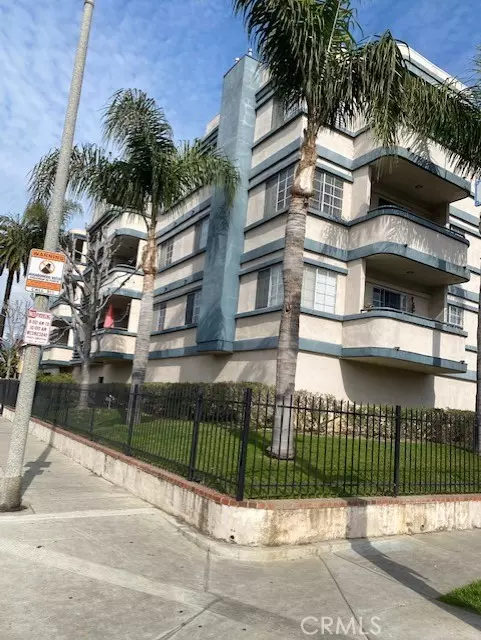 Long Beach, CA 90802,535 W 4th Street #212