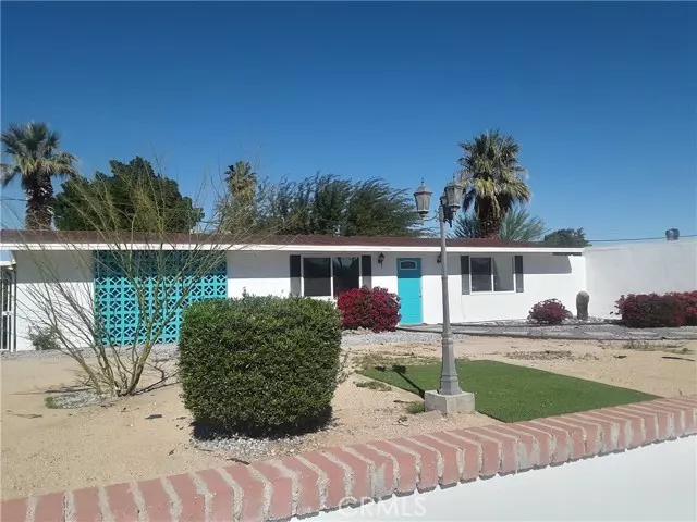 Palm Springs, CA 92262,790 W Gateway Drive