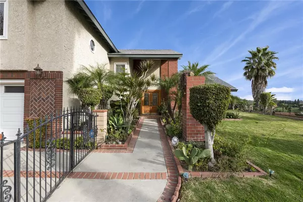 Hacienda Heights, CA 91745,3398 Heather Field Drive