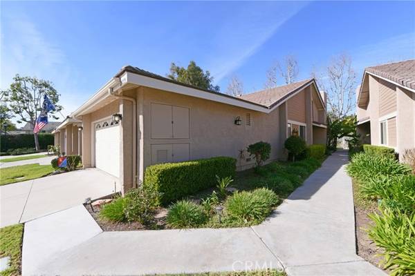 Yorba Linda, CA 92887,21275 Via Del Vaquero