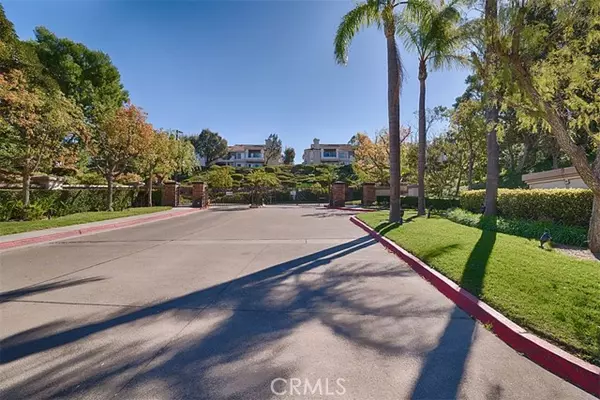 1082 S Sundance Drive, Anaheim Hills, CA 92808