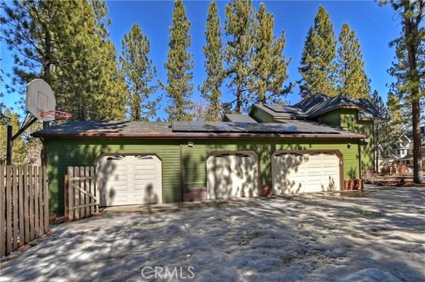 Big Bear Lake, CA 92315,746 Snowbird Court