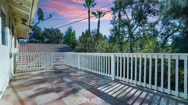 San Dimas, CA 91773,2412 W Valewood Street