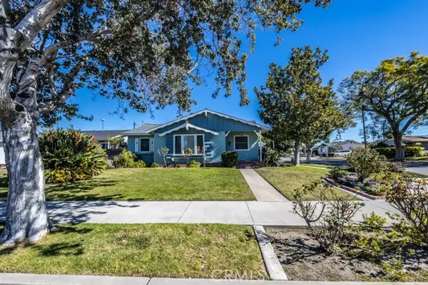 1032 S Avocado Street, Anaheim, CA 92805