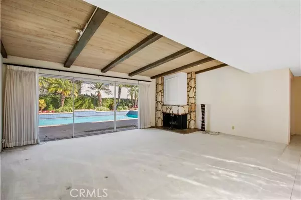 Costa Mesa, CA 92626,2064 Mandarin Drive