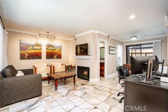 229 W Wilson Street #10, Costa Mesa, CA 92627