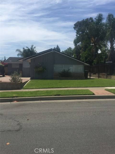 561 N Colfax Street, La Habra, CA 90631