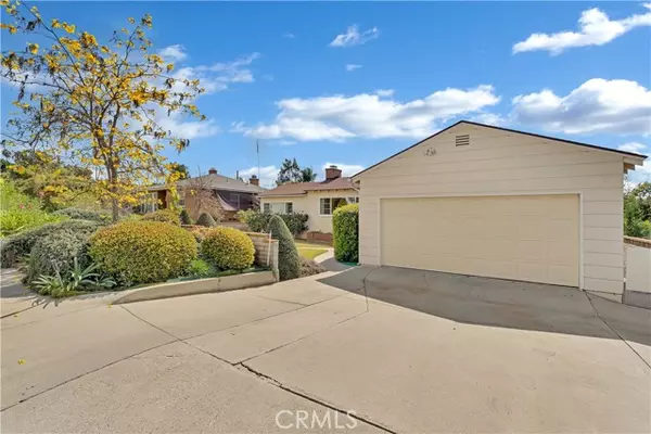 Whittier, CA 90601,12118 Maple Street