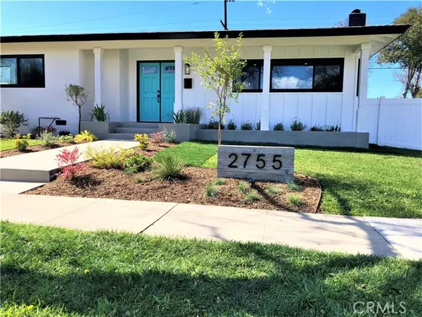 2755 Ladoga Avenue, Long Beach, CA 90815