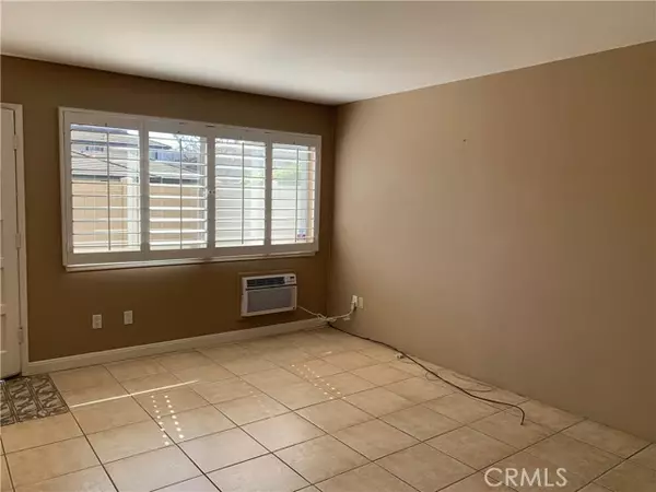 Cerritos, CA 90703,18727 Del Rio Place #2