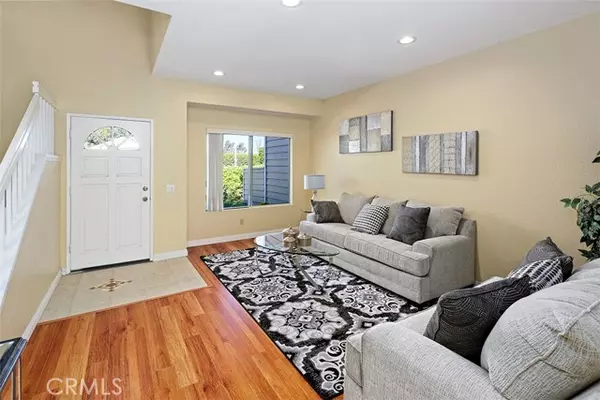 510 Monroe, Irvine, CA 92620