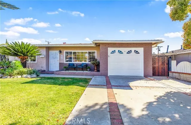 636 W Heather Avenue, La Habra, CA 90631