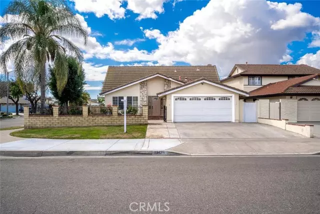 Cerritos, CA 90703,13426 Andy Street