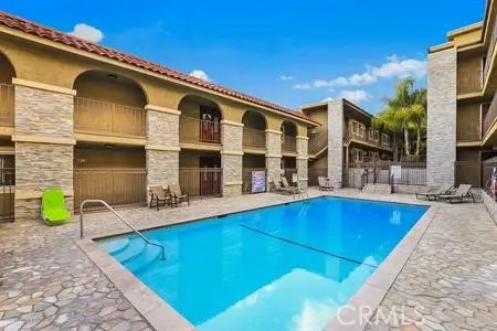 3220 Altura #231, Glendale, CA 91214