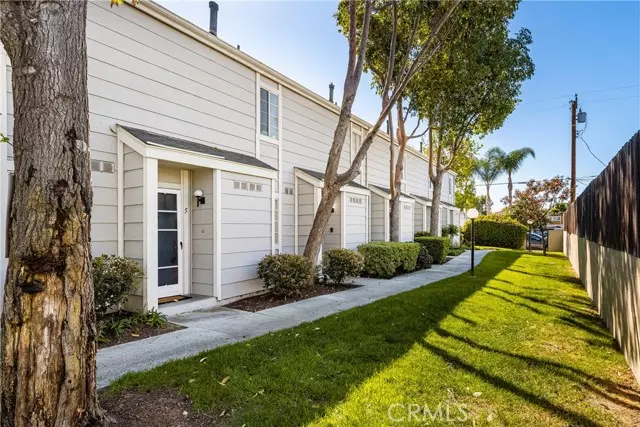 2410 W Orangethorpe Avenue #5, Fullerton, CA 92833