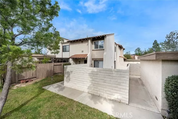 5641 E Plaza De Amantes, Anaheim Hills, CA 92807