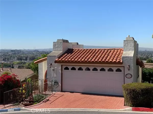 2061 N Terrace Drive, Signal Hill, CA 90755