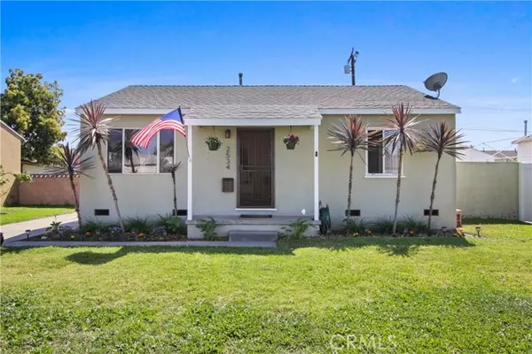 Carson, CA 90810,2534 E 219th Place