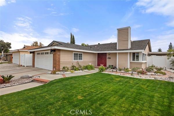 Yorba Linda, CA 92886,17412 Yorkshire Avenue