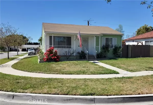 Lakewood, CA 90712,4963 Montair Avenue