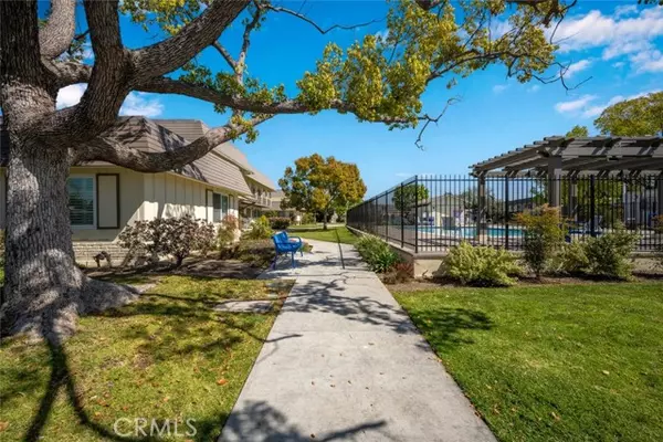 9696 Paseo De Oro, Cypress, CA 90630