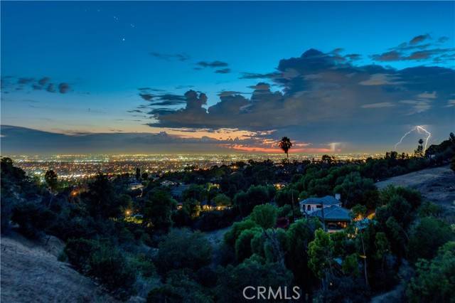 2005 N Cypress Street, La Habra Heights, CA 90631