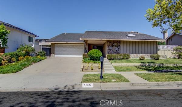 1809 Yermo Place, Fullerton, CA 92833