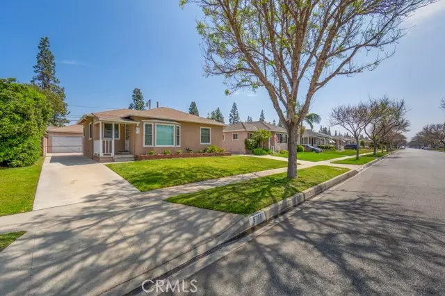 Lakewood, CA 90713,5716 Briercrest Avenue