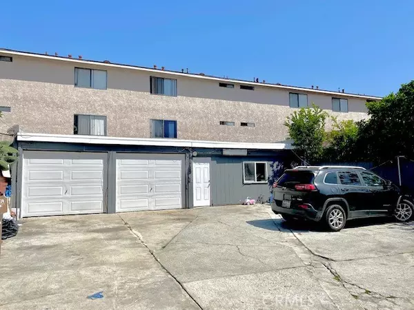 Hawthorne, CA 90250,3239 W 139th Street