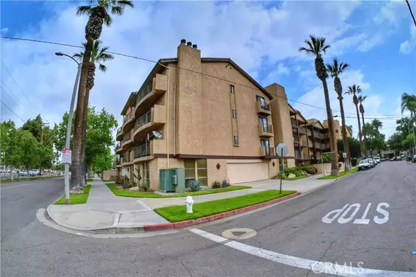 303 E 9th Street #202, Santa Ana, CA 92701