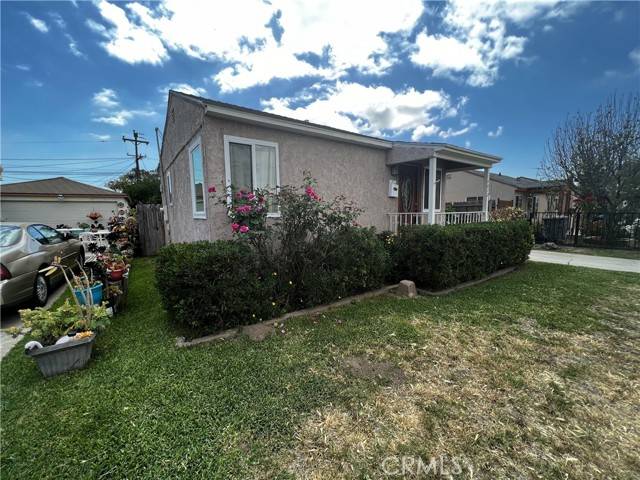 4612 Arlington Avenue, Lynwood, CA 90262